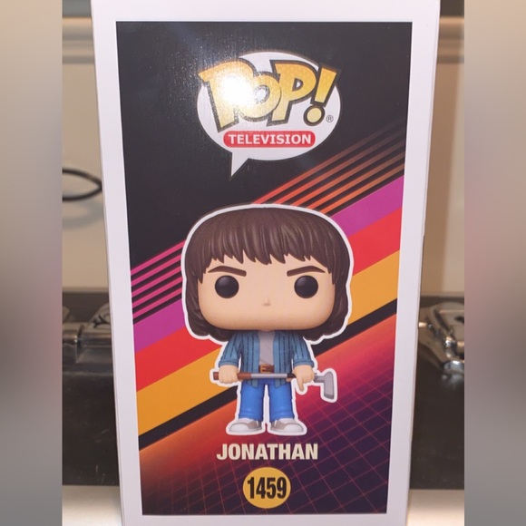 NIB - Stranger Things “Johnathon Season 4” Funko Pop - Picture 5 of 11